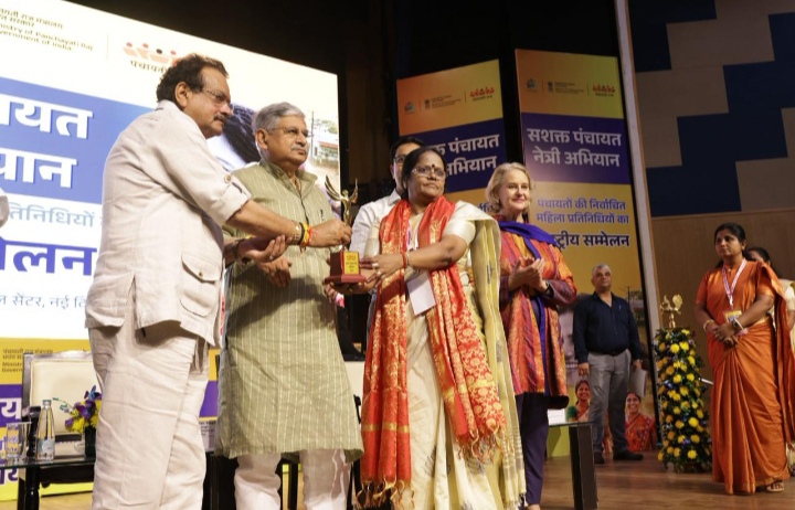 महिला प्रधान